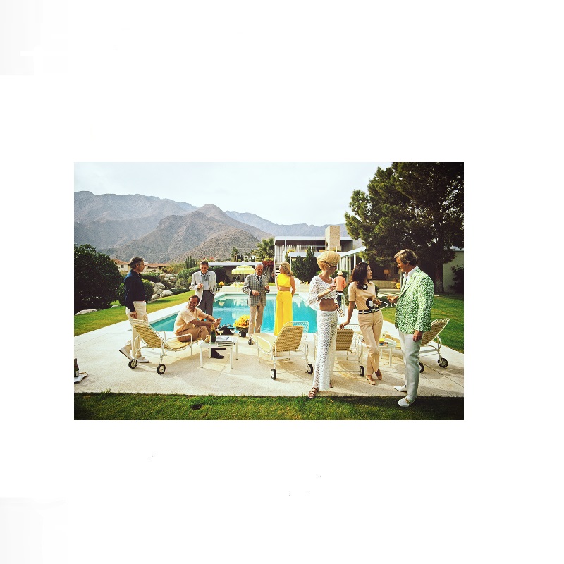Retro Poolside Host Luxury Lif - Luxury Lifestyle Pictures recension och pris