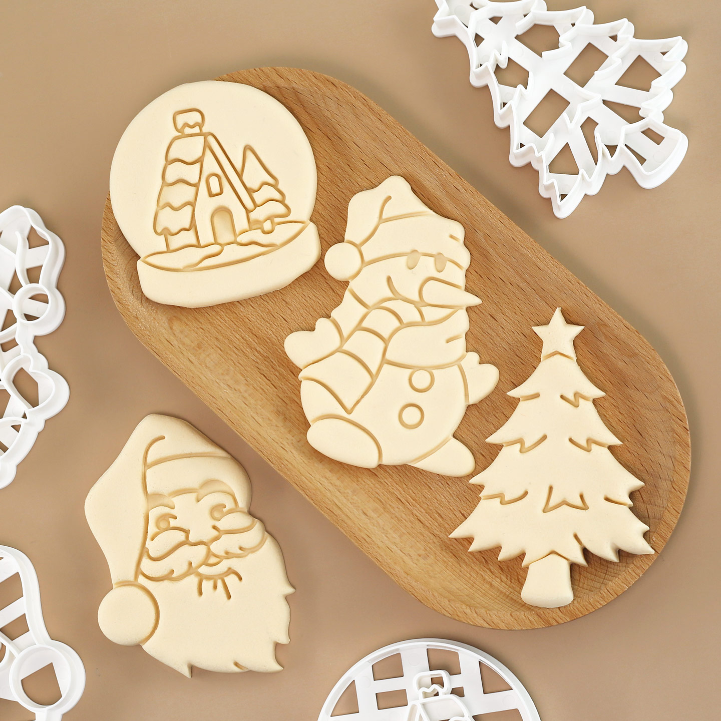4 Pcs Christmas Cookie Cutter  - Crystal Ball Decor recension och pris